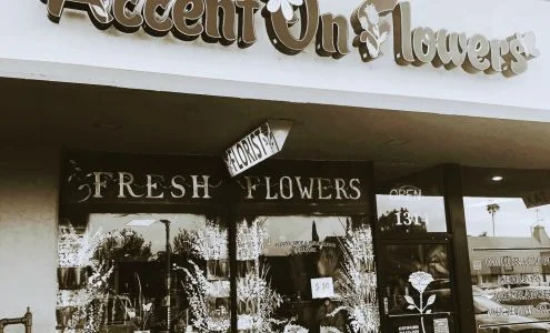 Accent on Flower business photo