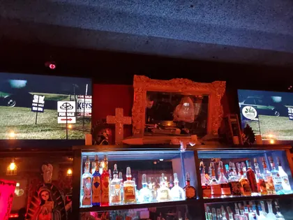 Mi Vida Loca Bar and Lounge, business photo 2