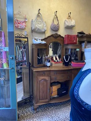 Second Avenue Clothing, business photo 4